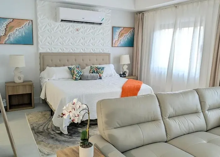 Sol Harbour Getaway *